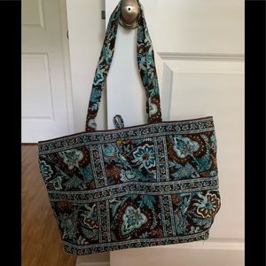 Vera Bradley Travel Bag